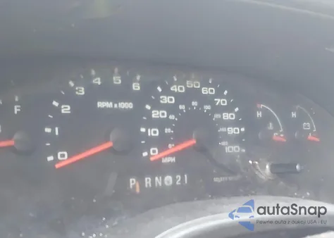 2005 Ford E-350 Super Duty Chateau/Xl/Xlt z USA, uszkodzony, nr VIN 1FBNE31L45HA98903